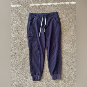 Figs purple shadow Zamora petite jogger scrub pants